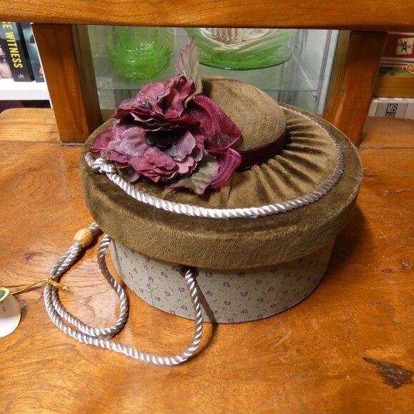 Set of two: Bearington Bunny "Buffy" style 4168 and small hat box 9710 in pastel - Picture 2 of 12